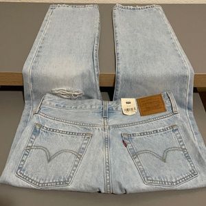 Levi’s Wedgie Straight High Rise